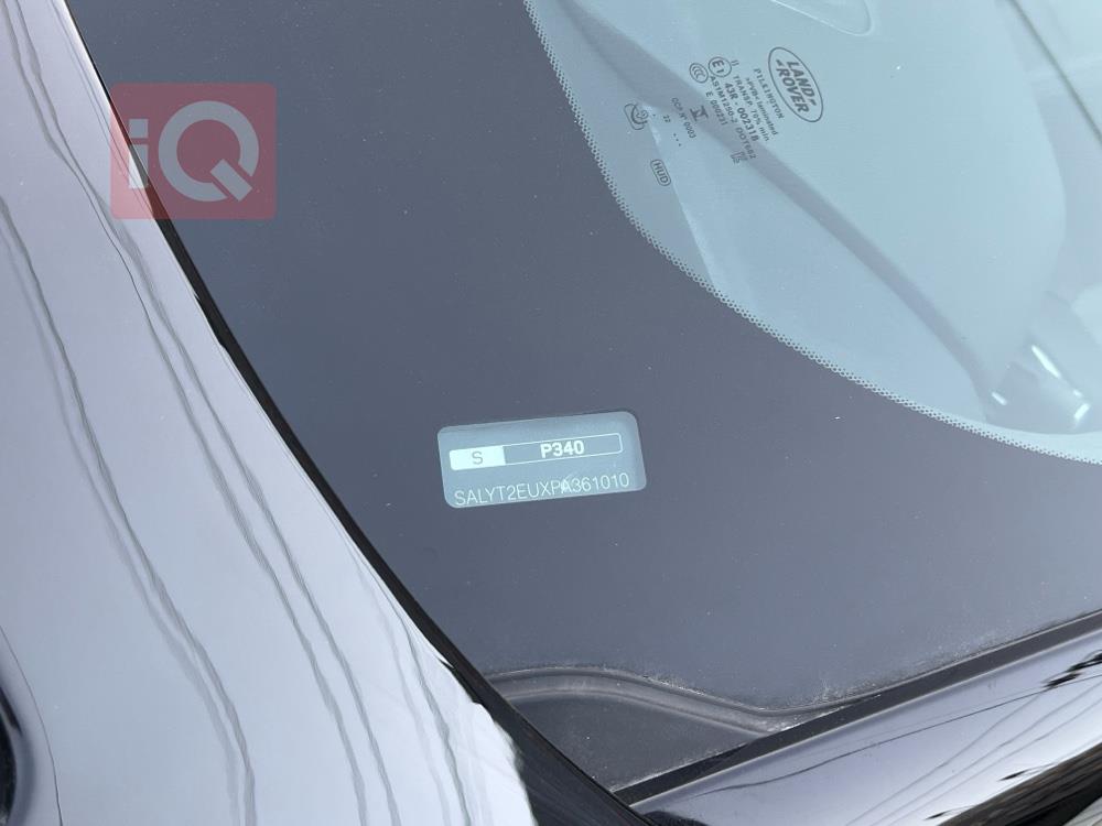 لاند ڕۆڤەر ڕانج ڕۆڤەر ڤێلار